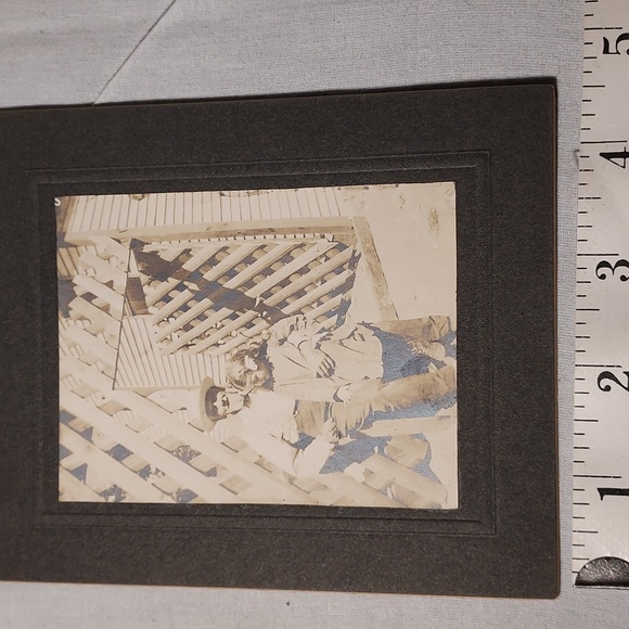 Antique Cabinet Card Family Photos Children - Picture 5 of 6